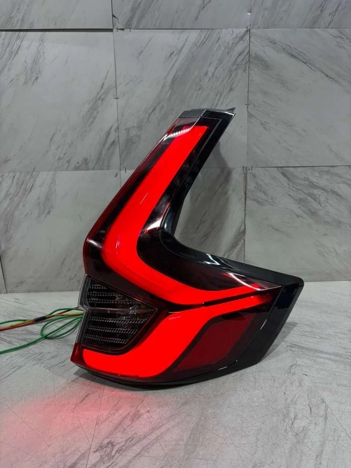 2023 2024 HONDA CR-V OUTER TAIL LIGHT ASSEMBLY OEM RIGHT PASSENGER SIDE LED LAMP - Image 1 of 4