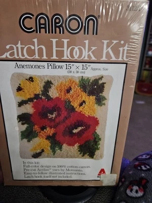 Vintage Caron Latch Hook Pillow Kit #3112/1.  Anemones  Flower Pillowed Sealed  - Image 1 of 2