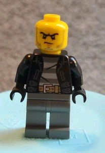 1 LEGO Minifigure Police - City Bandit Crook - Picture 1 of 2
