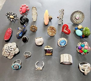 Cocktail Statement Rhinestone Rings Large Lot of 24 Stretch & Adjustable Bands - Picture 1 of 9