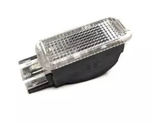 03-22 AUDI A3 A4 ALLROAD A5 A6 A7 S4 S5 S6 A8 LÁMPARA INTERIOR Cortesía CLARA - Imagen 1 de 3
