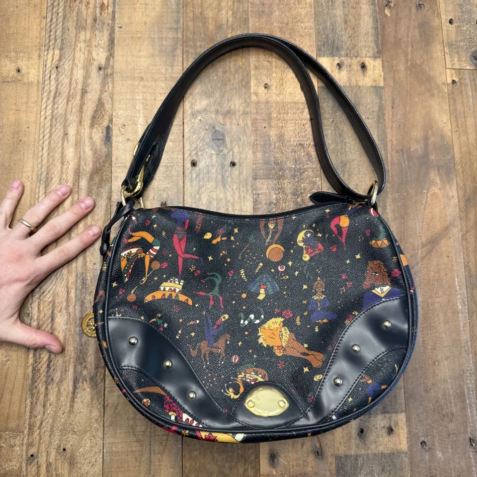 Bolso de mano Piero Guidi Magic Circus negro Foto 1 de 4