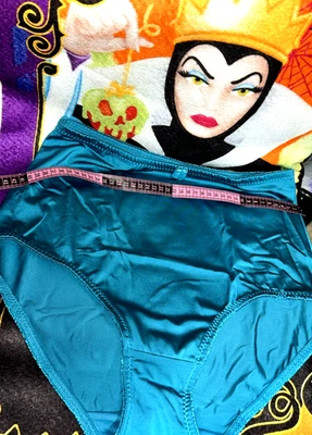 VTG SZ 3XL Second Skin panties GLOSSY WET SATIN Green - Image 1 of 4