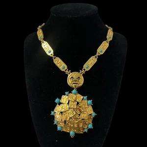 Set collana e ciondolo vintage Boucher revival egiziano oro turchese timbrato - Foto 1 di 14