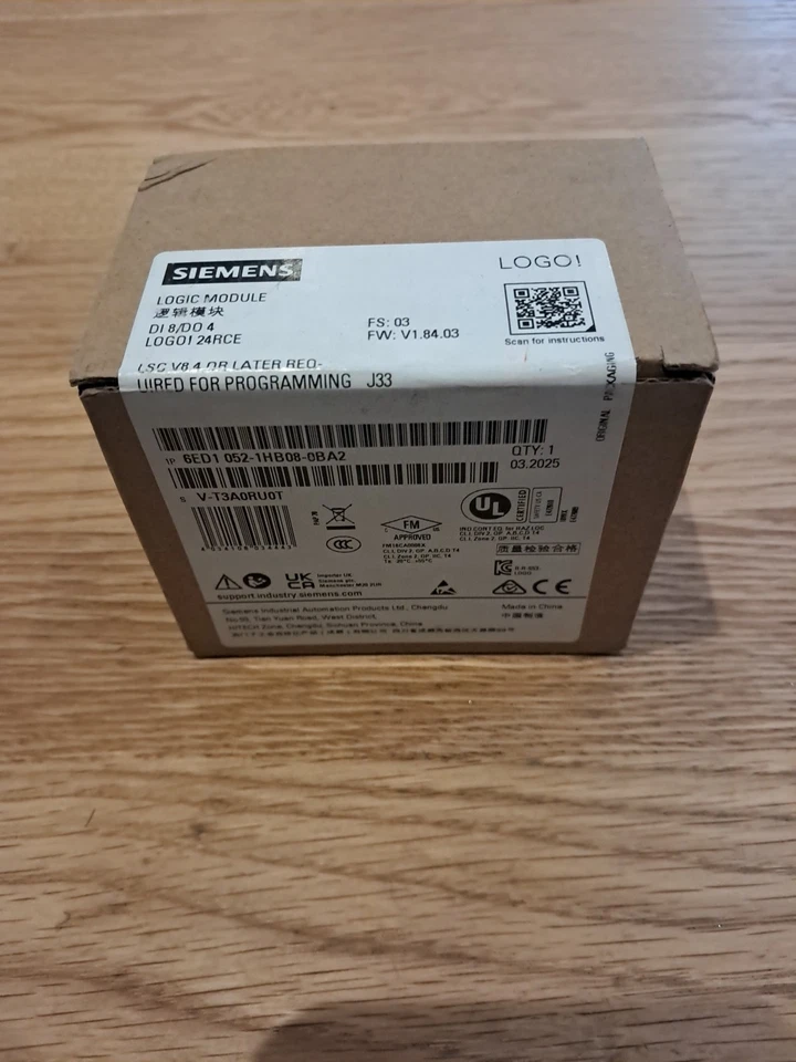 Siemens Logo! PLC Logic Module 6ED1 052-1HB08-0BA2 DI8/DO4 - Image 1 of 1