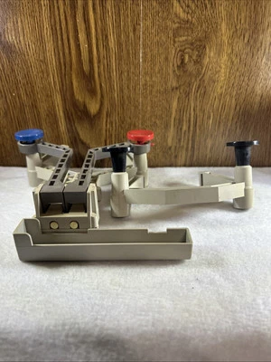 NES Nintendo 1985 Rob the Robot Gyro Rail Attachment Set - Image 1 of 4