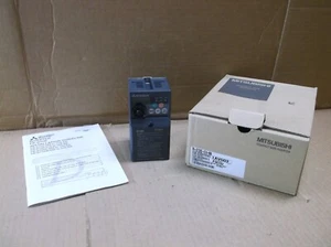 FR-D720S-014-NA Mitsubishi NUEVO Caja 1/4 HP1.4A 0.2kW 200VAC VFD Inversor de Unidad de CA VFD - Imagen 1 de 4