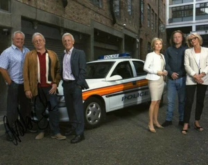 Television Autograph: GRAHAM COLE (The Bill) Signed Photo - Picture 1 of 1