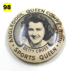 ANGLEDOOL QUEEN COMPETITION SPORTS QUEEN BETTY CROSS Vintage pin - Picture 1 of 2