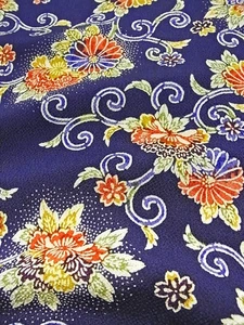 e024-S_Japanese Kimono Fabric_Silk,Chirimen,Navy,Hanakarakusa,103 cm - Picture 1 of 11