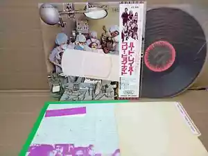 THREE DOG NIGHT / HARD LABOR IPP-81005 JAPAN LP w/OBI 06172 - Picture 1 of 5