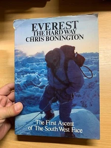 1976 CHRIS BONINGTON "EVEREST THE HARD WAY" LARGE VINTAGE HARDBACK BOOK (P7) - Picture 1 of 23