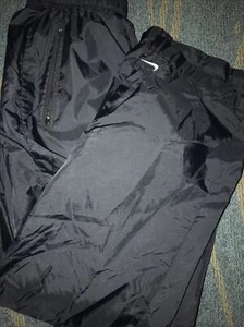 NIKE Snow Pants Lightweight YOUTH MEDIUM 10/12 Black Zip Up Pockets Nylon Shell - Picture 1 of 5