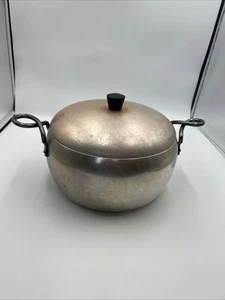 Vintage Wear Ever Hallite No. 2106 Suppentopf mit gedrehtem Griff und Deckel 5,5 Quart - Bild 1 von 8