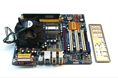 ASROCK 775i945GZ, CPU PENTIUM 4 SL8ZH, RAM DDR 2 1GB, #AA1 - Immagine 1 di 4