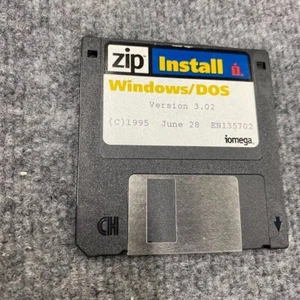 IOMEGA WINDOWS DOS ZIP INSTALL VERSION 3.02 1995 EN135702 FLOPPY DISC - Picture 1 of 1