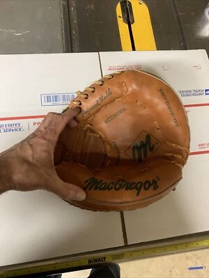 MacGregor Catcher Mitt Baseball Glove Pro Model MCCM200X Brown Leather RHT Mint - Image 1 of 4