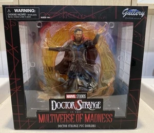 😀😀Doctor Strange 2: Multiverse of Madness - Doctor Strange 25cm(10") PVC - Picture 1 of 6