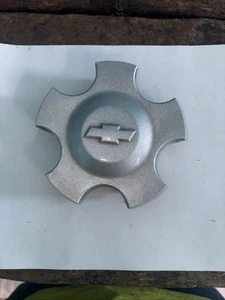 2006-2012 Chevrolet Impala Monte Carlo Center Cap Silver 4.5" OEM 9596356 CH79 - Picture 1 of 1