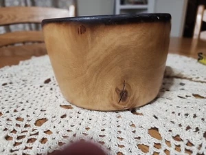 Beautiful Hand Turned Center Growth burnt Edge Maple Tree Wood Bowl  6.75" X 3.5 - Picture 1 of 17