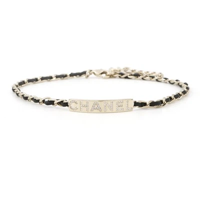 Gargantilha corrente CHANEL com logotipo folheada a ouro/couro preta AB4711 - Imagem 1 de 4