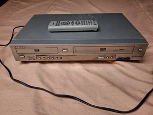 Samsung DVD-640DVD/VCR Combo Hi-Fi VHS Combo Player - Foto 1 di 13
