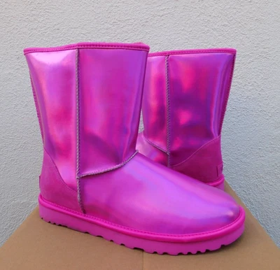 UGG CLASSIC SHORT IRIDESCENT PINK LEATHER/ WOOL BOOTS, WOMEN US 7/ EUR 38 ~NIB - Image 1 of 4