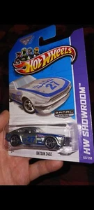 2013 HOT WHEELS ZAMAC DATSUN 240Z WAL-MART EXCLUSIVE SHOWROOM SERIES - Picture 1 of 4