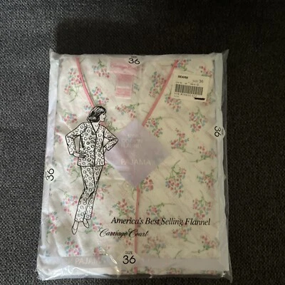 Pijama De Colección Sears Solo Para Mujer 100% Algodón Franela Cuello en V Talla 36 NUEVO Rosa Floral Foto 1 de 3