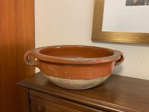 VINTAGE PIER 1 RUSTIC LARGE HEAVY CENTERPIECE BOWL WITH HANDLES 13.5" - Picture 1 of 6