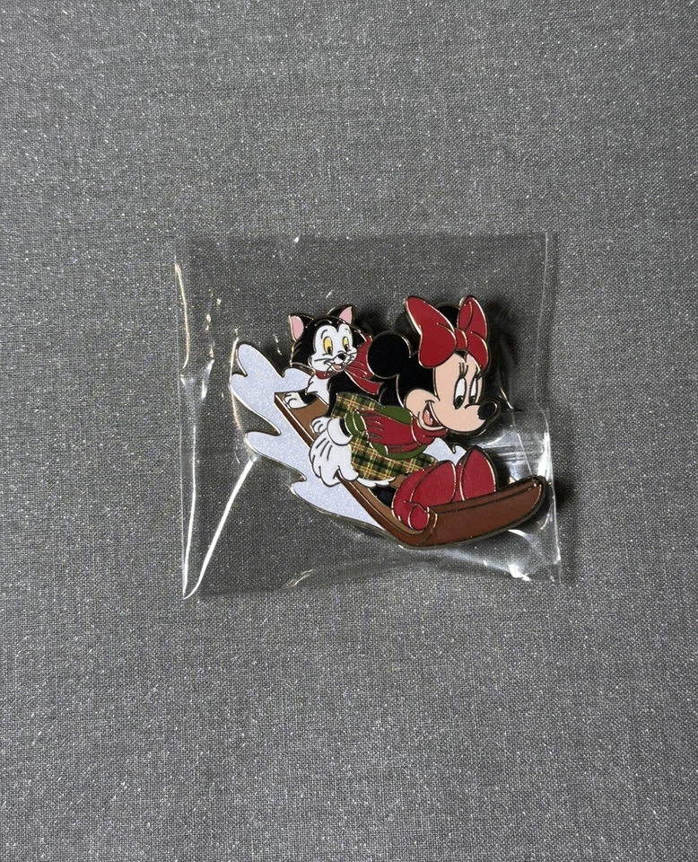Disney WDI MOG Mickey's D23 Shopping Event Christmas Minnie & Figaro Pin - Image 1 of 1