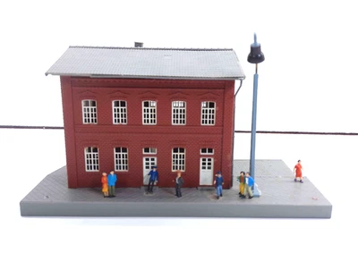Faller H0 Station, Built, Without Original Packaging # 4417 - Image 1 of 4