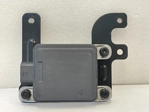 2021-2023 HYUNDAI SANTA FE Front Distance Cruise Control Sensor OEM 99110-CL500 - Picture 1 of 9