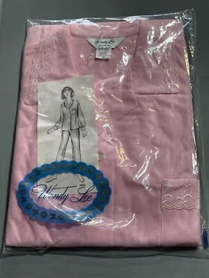 Vintage 50s-70s WENDY LEE Pink Embroidered Flannel PJ's Medium Size 40 - Image 1 of 4
