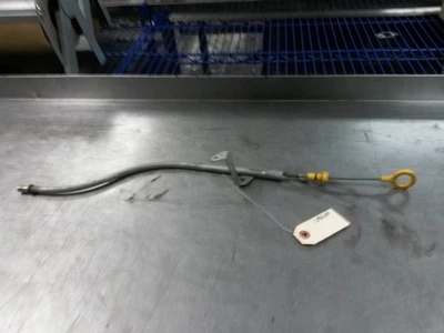 Varilla de medición de aceite de motor con tubo para 10-12 Nissan Sentra 2.0 Foto 1 de 4