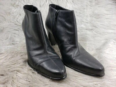 Botas de tornozelo de couro preto GLORIA VANDERBILT tamanho 10 - Imagem 1 de 4