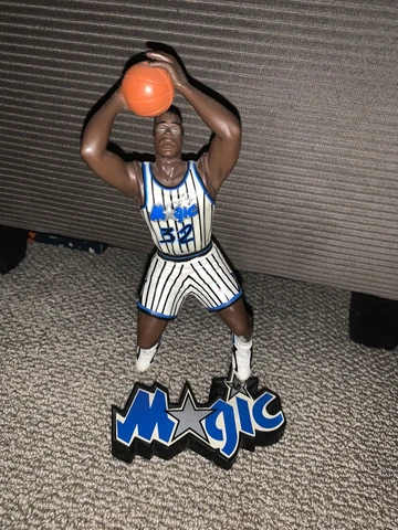 Shaquille O’Neal Orlando Magic Figurine Cover