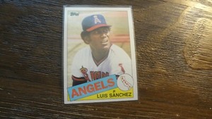 1985 TOPPS # 42 LUIS SANCHEZ BASEBALL CARD
