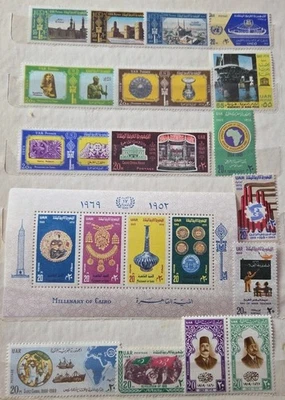 🇪🇬 1969 EGYPT 16 Stamps + Souvenir Sc#756-759, Sc#801-814 MNH MLH OG WMK  - Image 1 of 4