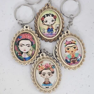 Menge 4 Frida Kahlo Zeichnung Holzkunst Silber Schlüsselanhänger Schlüssellöcher Mexiko Souvenir 4" - Bild 1 von 15