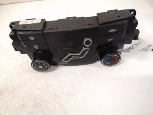 Pannello climatizzatore Hyundai Sonata 2013 (interruttori controllo riscaldamento #1590715-05 - Foto 1 di 9