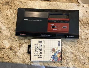 Console Sega Master System modello 3010 con ottimo calcio, rara testata NO CAVI - Foto 1 di 24