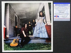 RARE! LORETTA LYNN Signed Autograph OUTTAKE PHOTO Jack White Stripes PSA/DNA COA - Picture 1 of 3