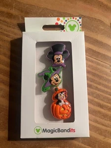 Disney Halloween Mickey Vampire Minnie Witch Figaro Pumpkin Magicbandits Charms - Picture 1 of 2