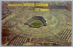 Postal vintage de Los Ángeles "MAGNÍFICO ESTADIO DODGER" 1965 - Imagen 1 de 2