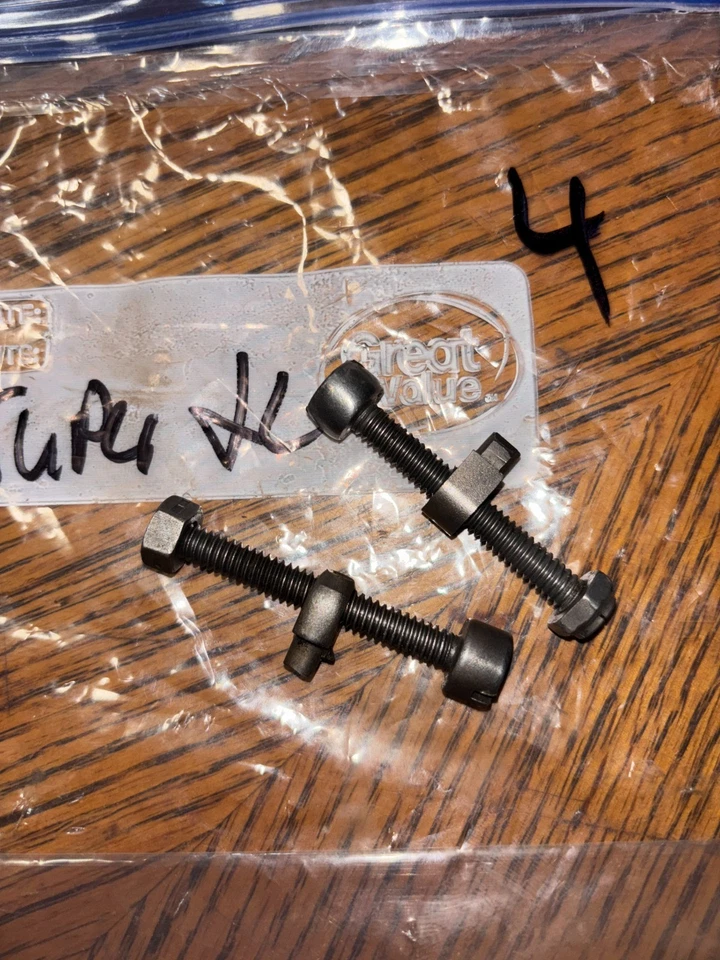 Homelite Super XL12 XL 12 2 PERNO AJUSTADOR DE CADENA OEM ENVÍO GRATUITO 4 Foto 1 de 1