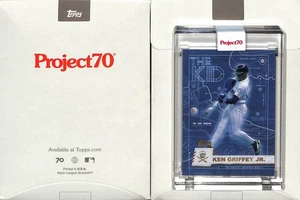 2021 TOPPS PROJECT 70 #12 KEN GRIFFEY JR. - SEATTLE MARINERS - THE SHOE SURGEON - Picture 1 of 2