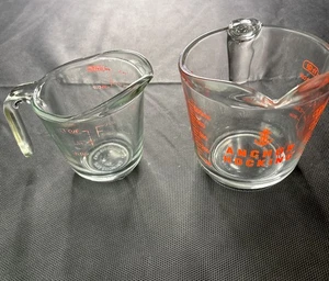 Vintage Fire-King Anchor Hocking Glas Messbecher 8 & 16 Unzen Becher rote Buchstaben - Bild 1 von 10