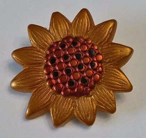 Large Orange Flower Sunflower Plastic Button - Picture 1 of 3