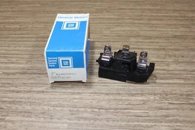 NOS GM 10099012 Chevrolet Impala 1991-1996 Master Switch - Image 1 of 3